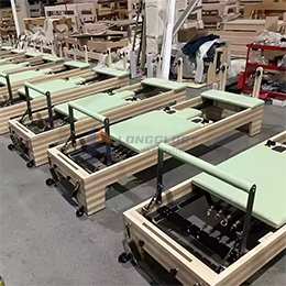 ໄມ້ Maple & Beek piles pilates reformer
